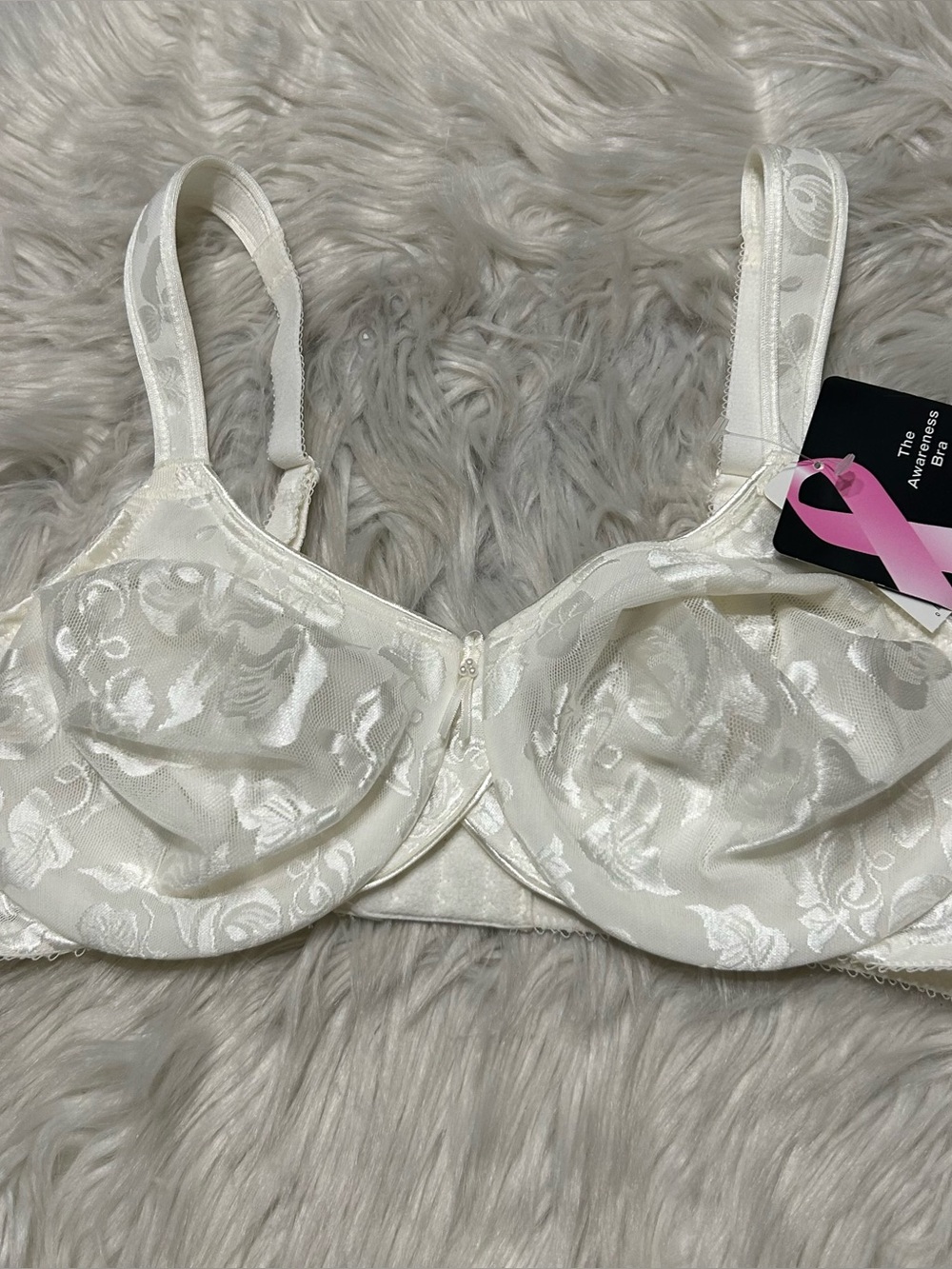 Wacoal 38C Bra White Full Figure Awareness 85567 Underwire Back Closure NEW